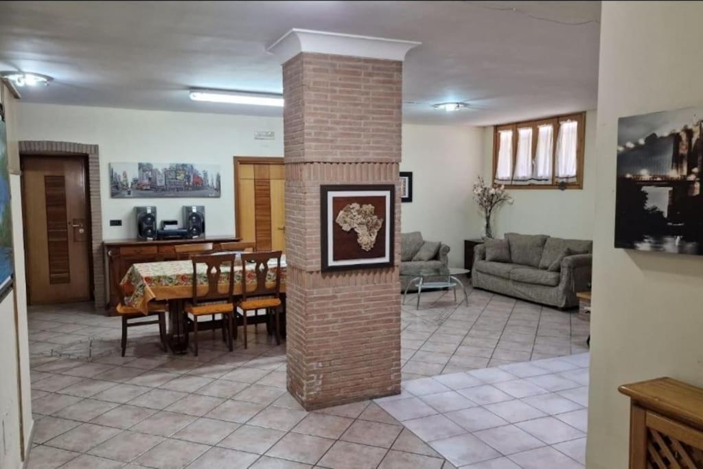 Casa Erre Lusciano Exterior foto